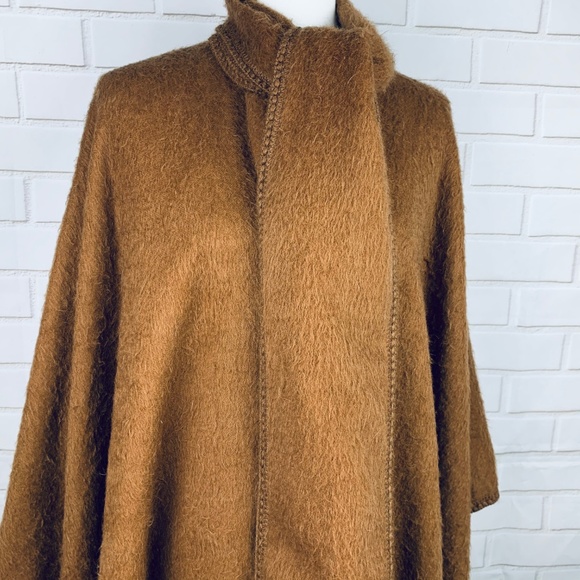 Capchtex Peru Alpaca Cape OS cognac fringe scarf - Picture 2 of 8